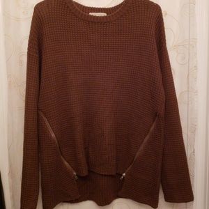 Young threads sweater